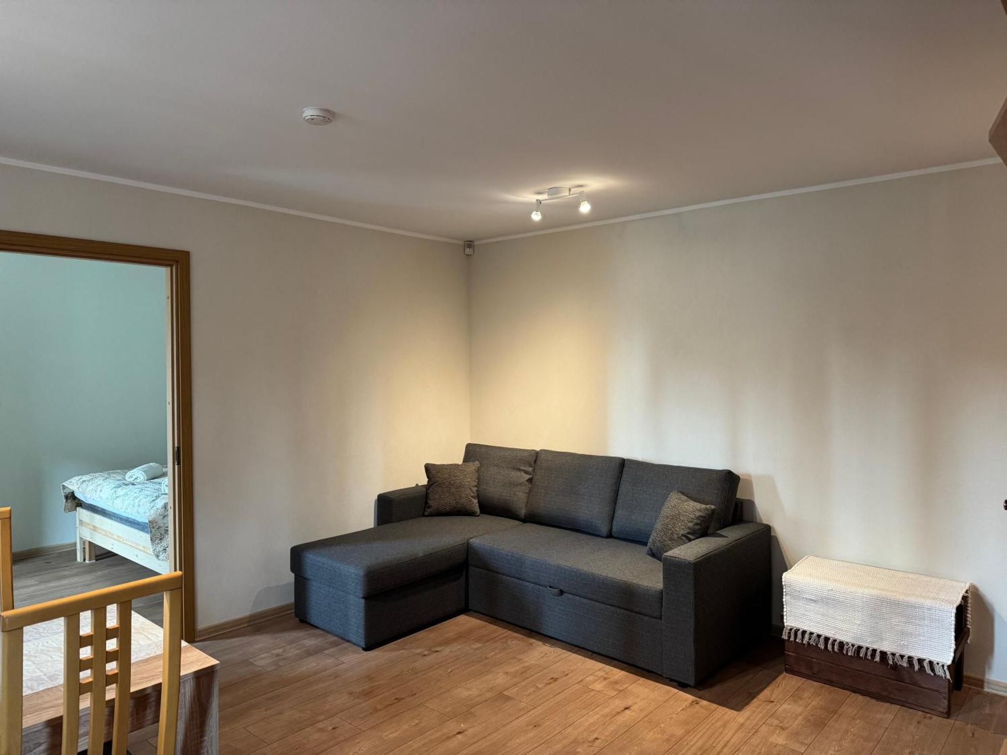 Dikol Two-Room Apartment-Self Check-In & Free Parking Near City Center Таллин Экстерьер фото
